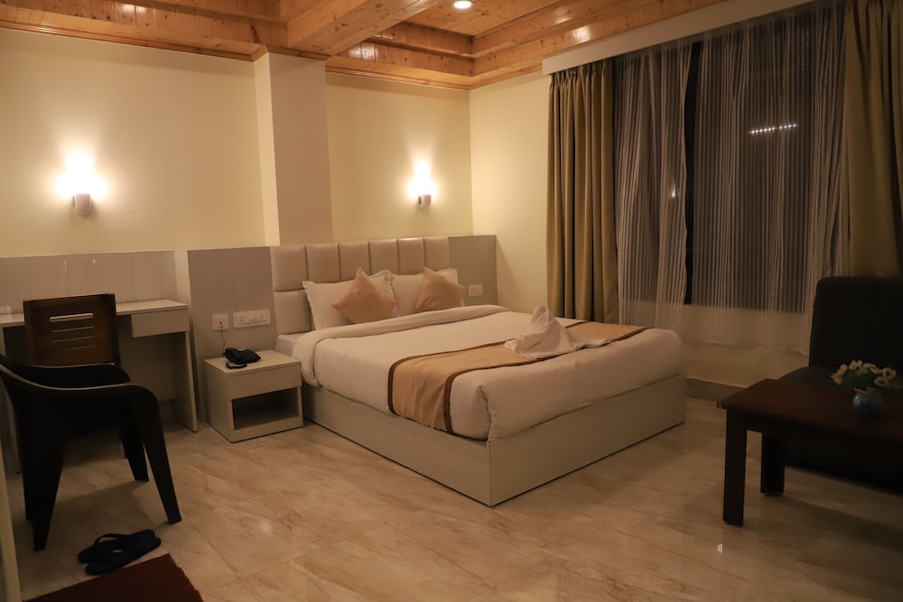 Kunden Fortune Resort Gangtok Near MG Marg