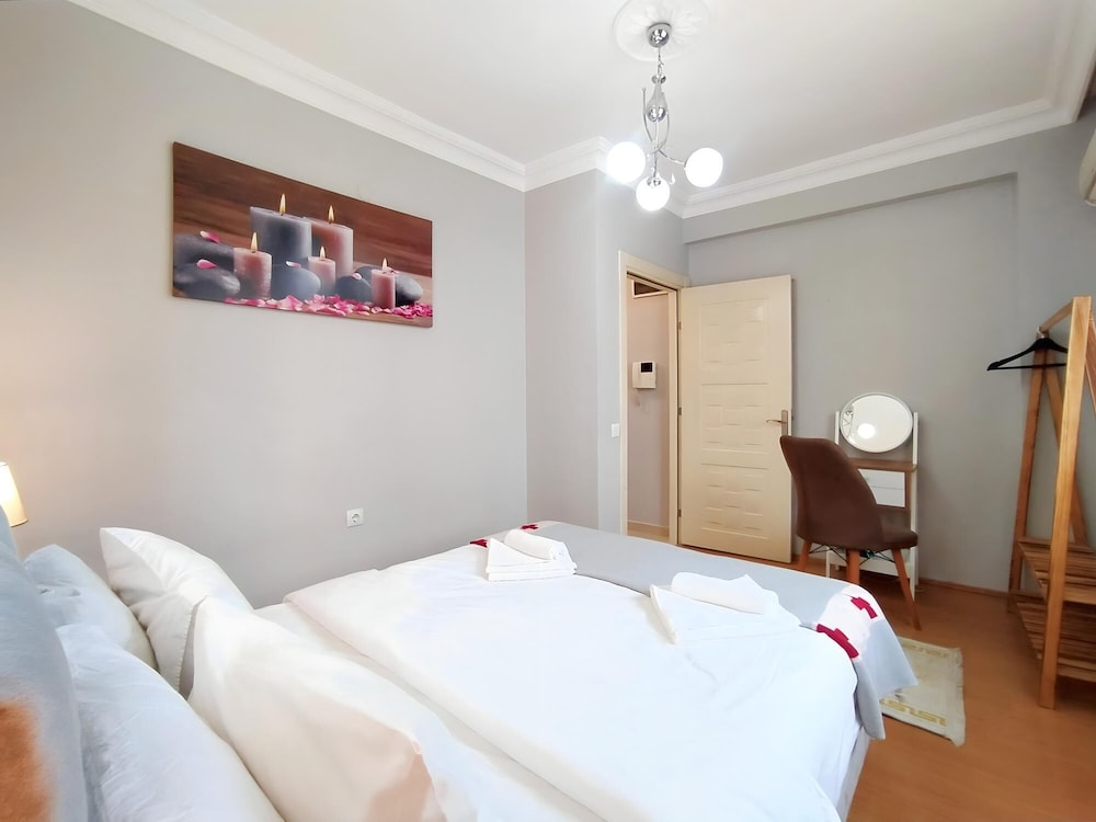 Cozy Flat Near Shopping Malls in Kepez Antalya