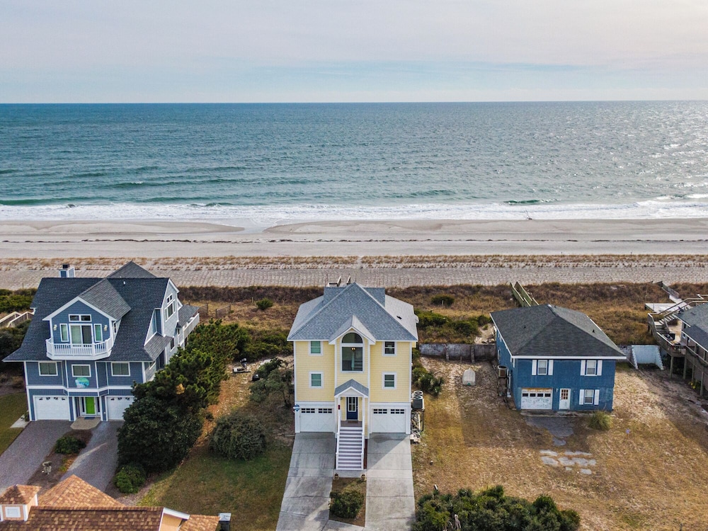 C-Maid by Topsail Realty