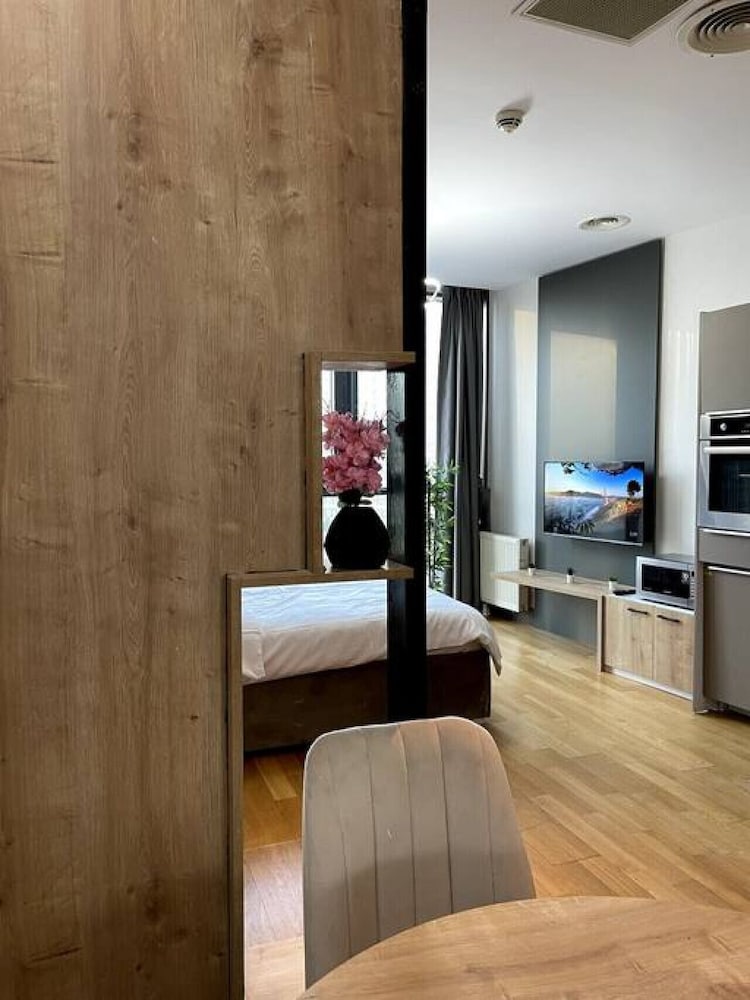 Modern Studio Near Mall of Istanbul