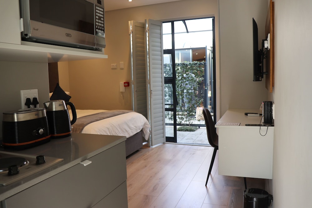 The Wantage Suites