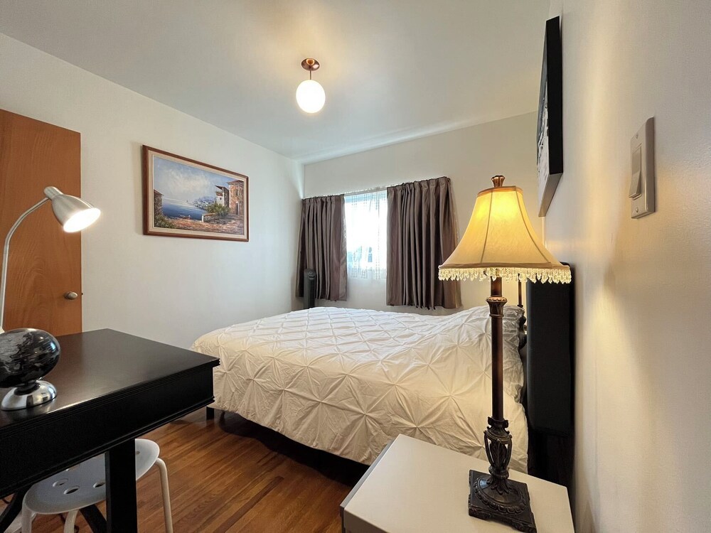 Romantic Getaway Near the Heart of Vancouver