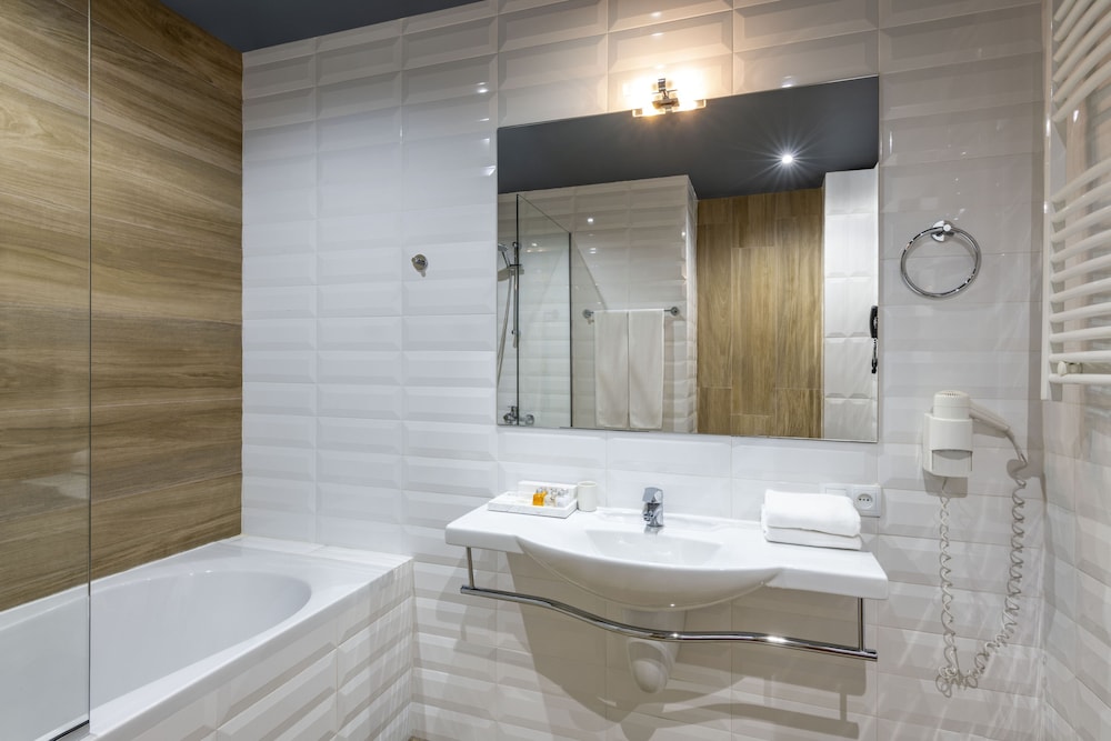 Lopota Lake Resort & Spa