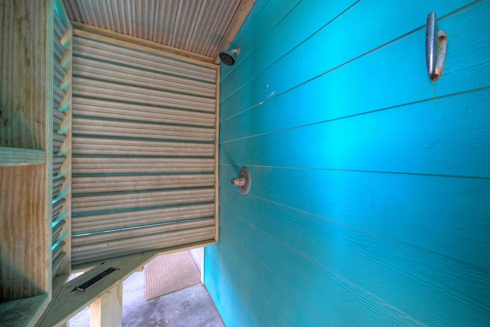 Ocean View Escape w/ Boardwalk + Pool Access Point Break by Avantstay