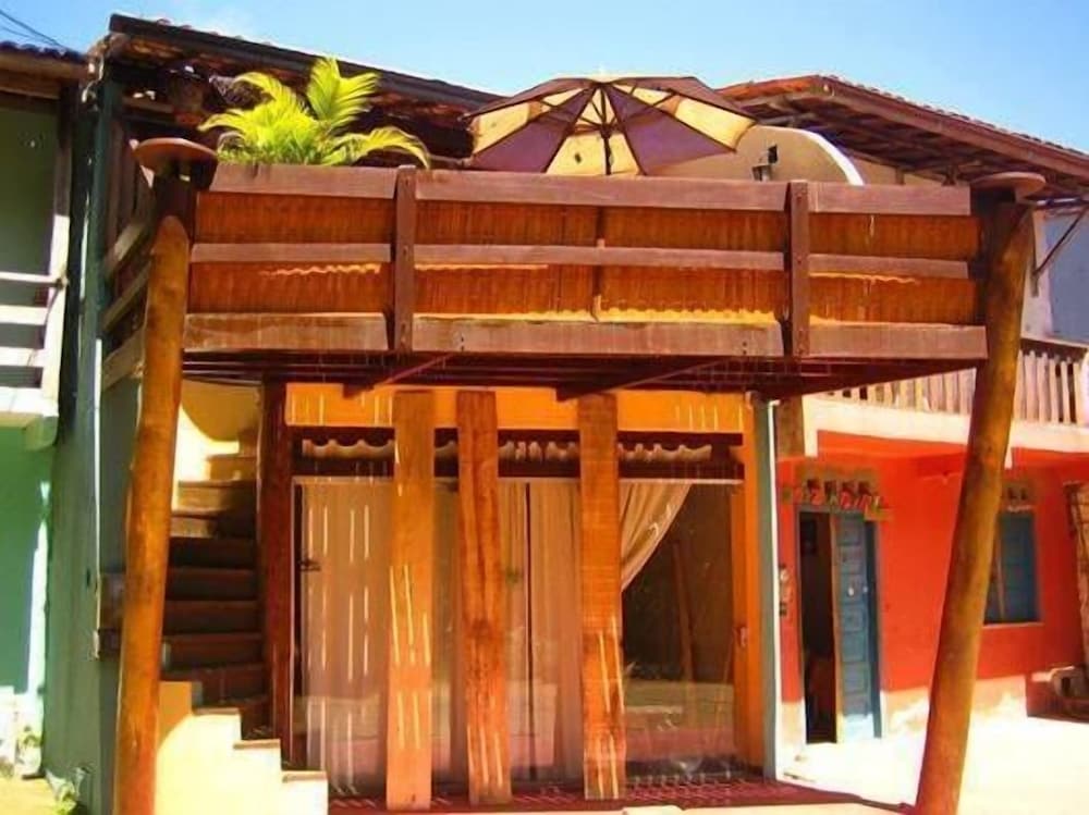 Hotel A Bananeira Azul Hostel - Image 1