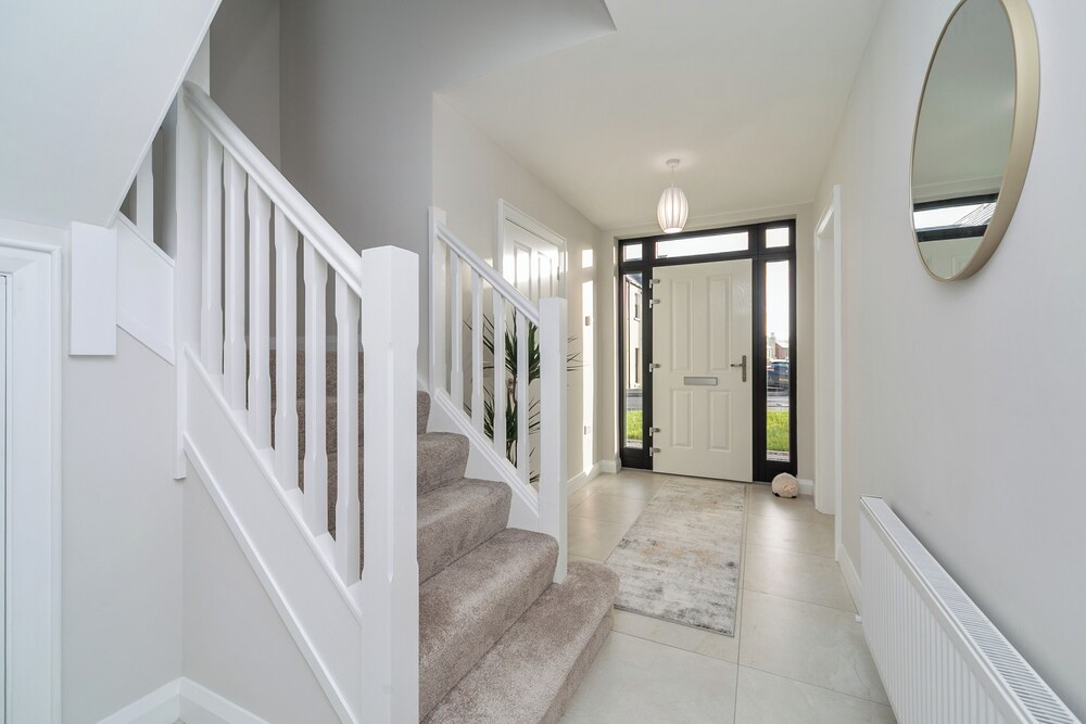Modern Entire Home Retreat in Newry