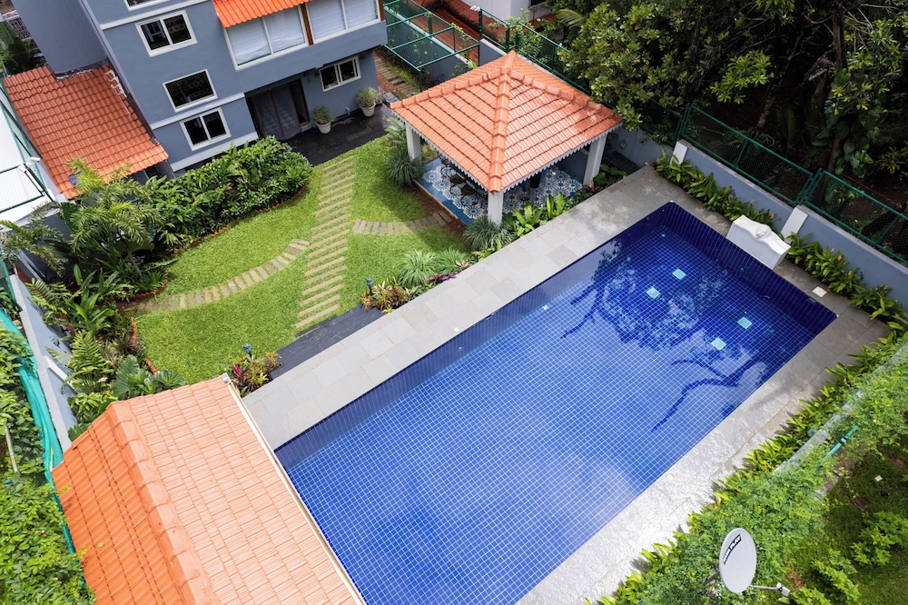 Elivaas Bludoor 5-BHK Pet Friendly Villa