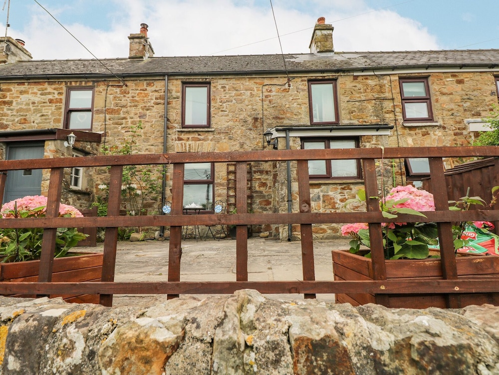 Dunnock Cottage