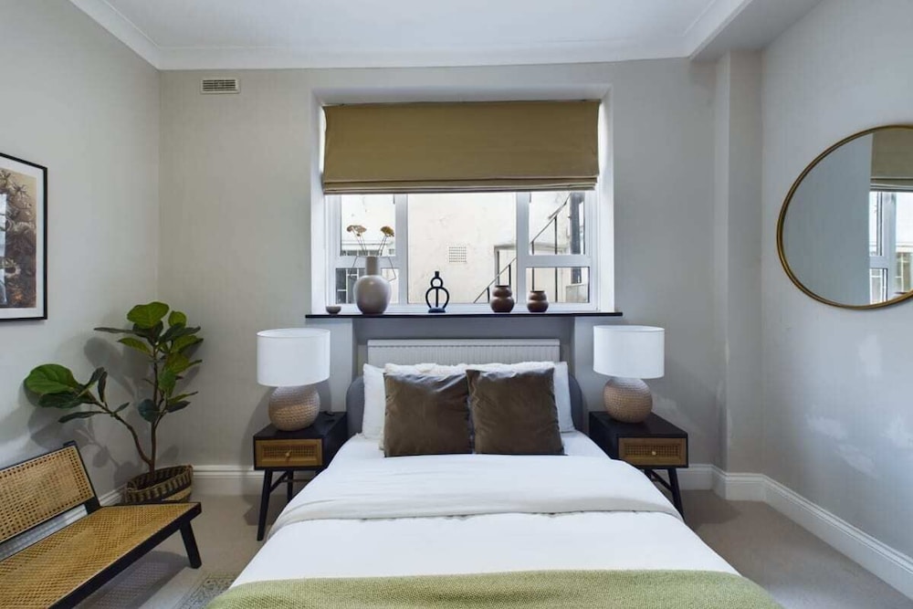 The Pimlico Place - 2bdr Apartment With Courtyard