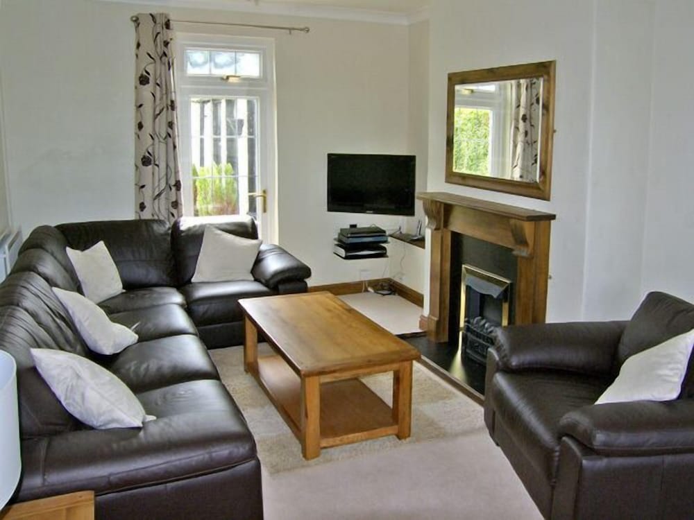 Railway Cottage view 3