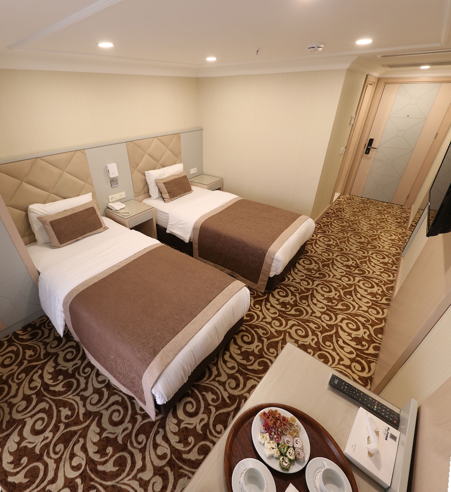 Alpinn Otel İstanbul - Özel Sınıf - Image 23