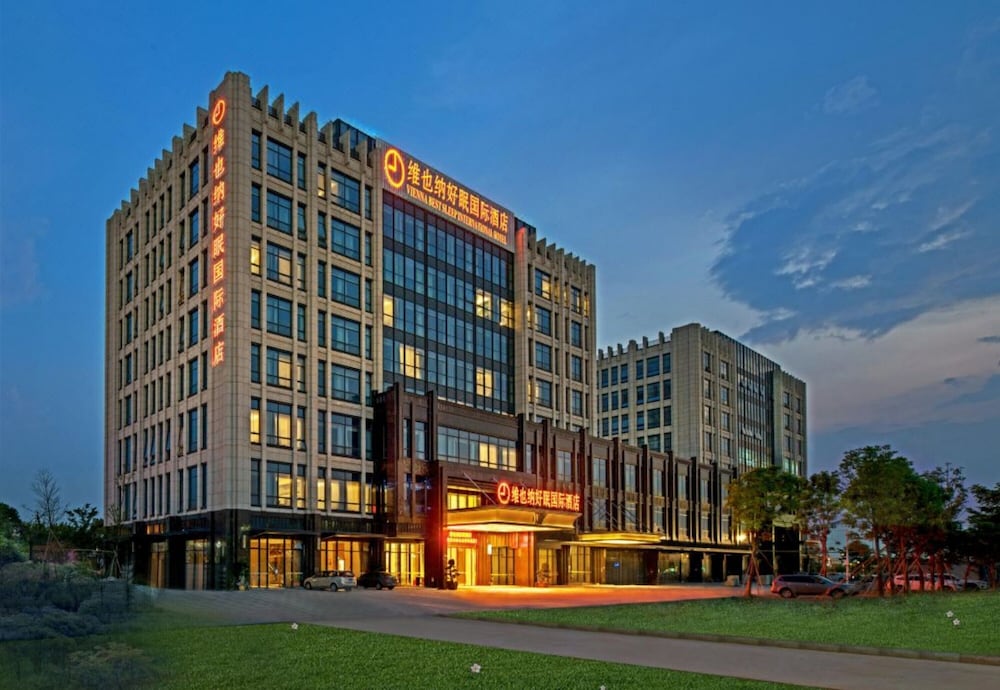 Vienna Good Sleep International Hotel