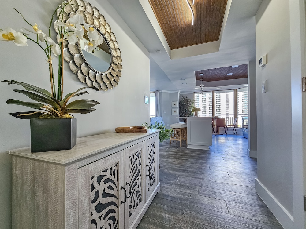 Superbly Updated Ocean View Condo, 303 Brighton, Full Access 3 Bedroom Condo