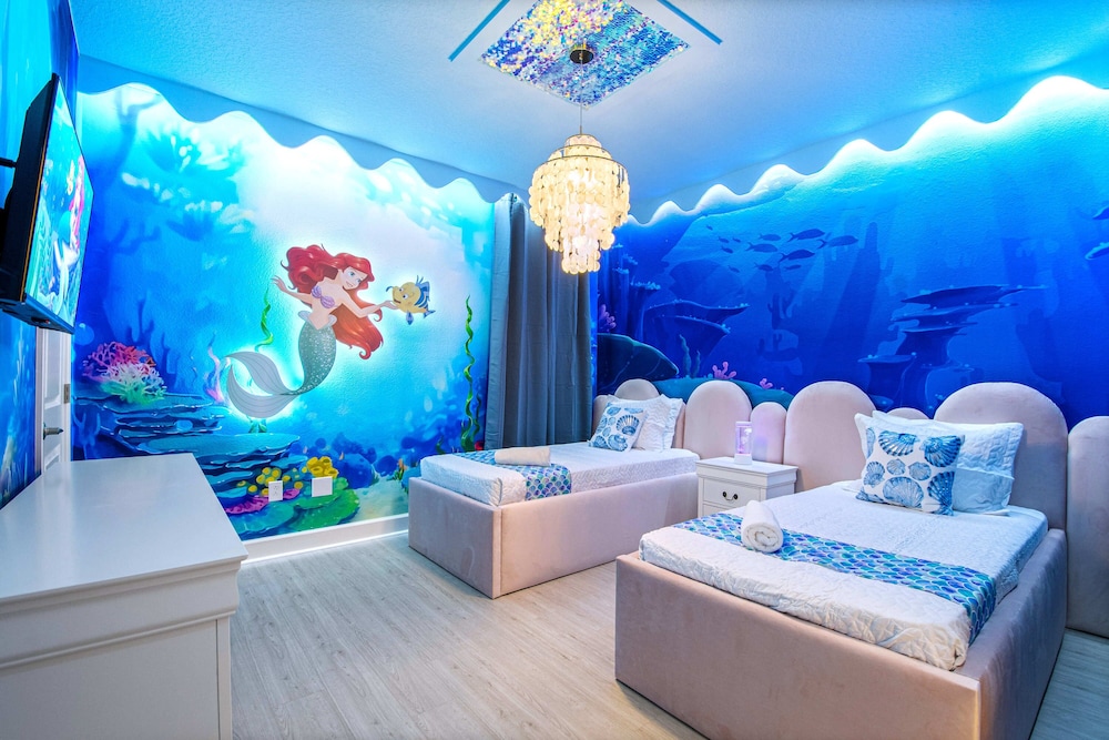 Themed Kids' Rooms, Pool & Game Loft Near Disney