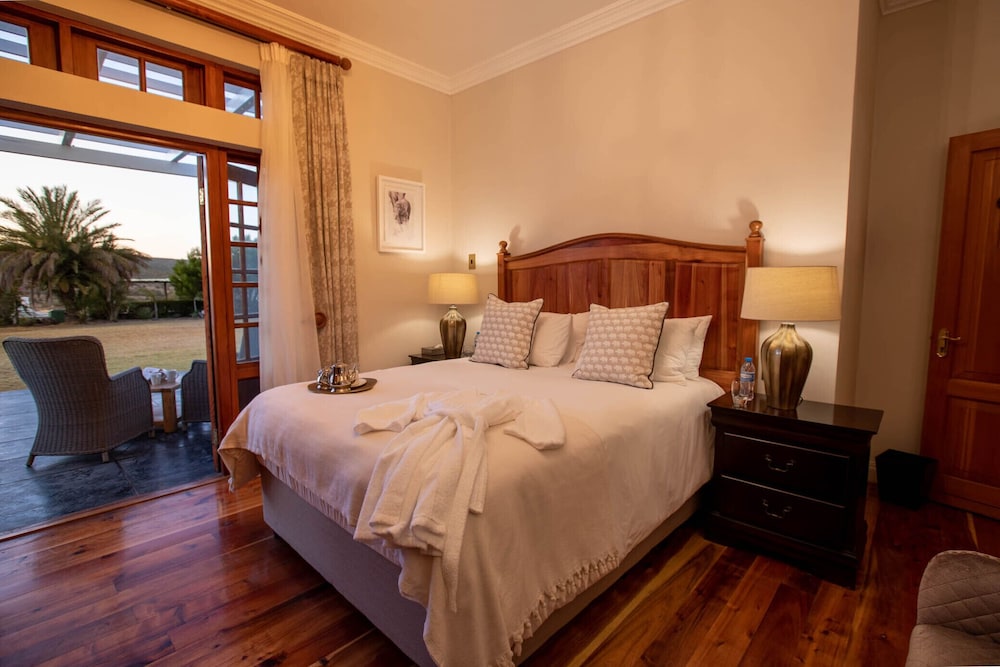 Magic Hills - Ilanga Manor House view 5