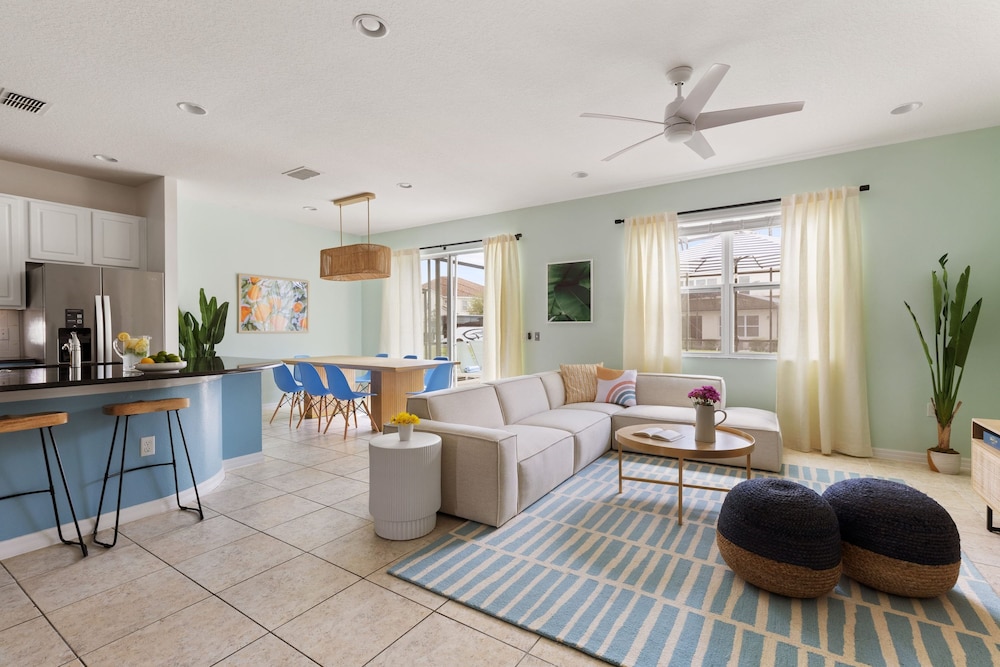 Broad Oak Stocked Solterra Retreat Pool Game Room 17 Guests Themed Rooms