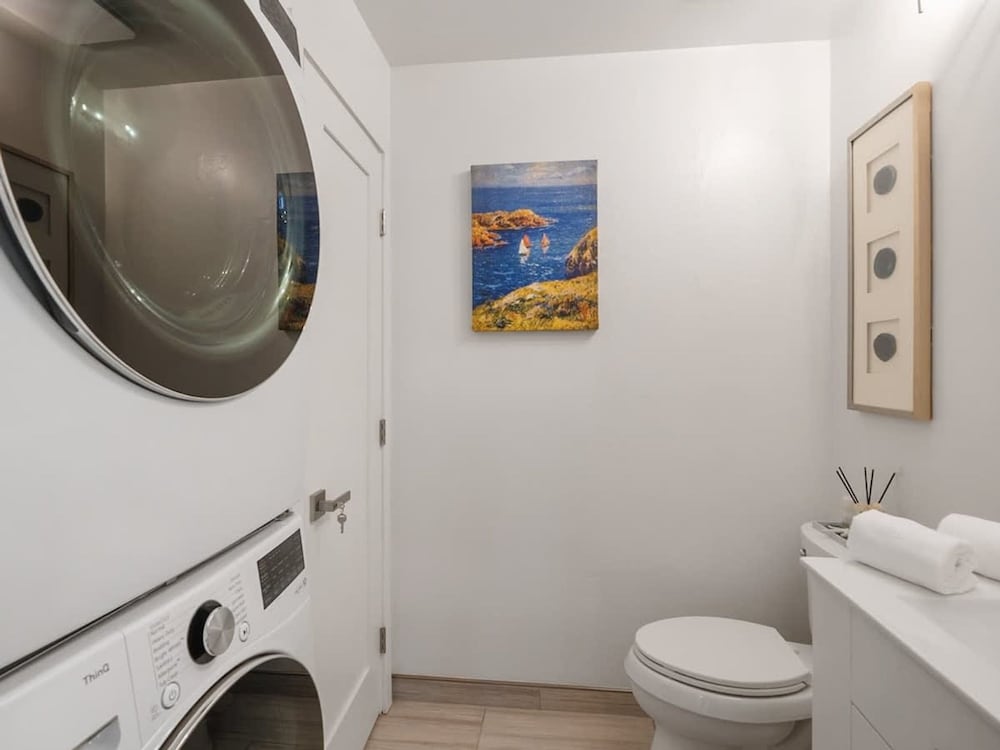 Cozy Pet Friendly 3 Bedroom