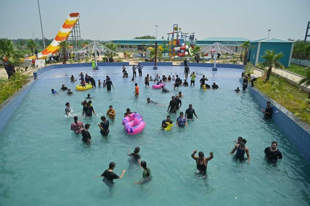 SN Eco Resort And Water Park