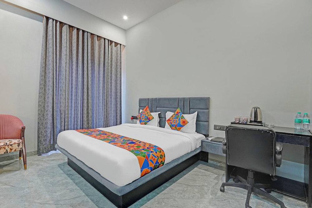 Fabhotel Inn Of Joy