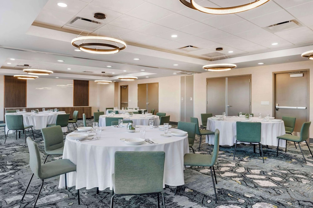 Cambria Hotel Nashville Midtown 51
