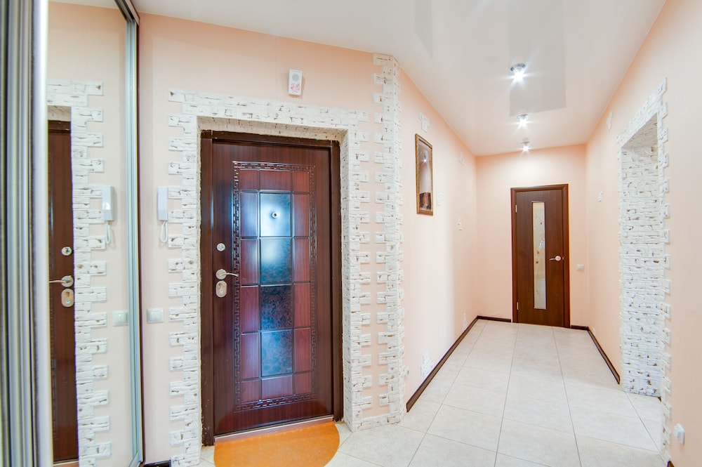 Aura Apartments