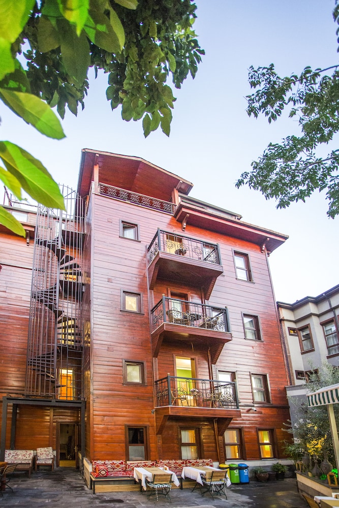 Bahçe Ev Oteli - Özel Sınıf - Image 34