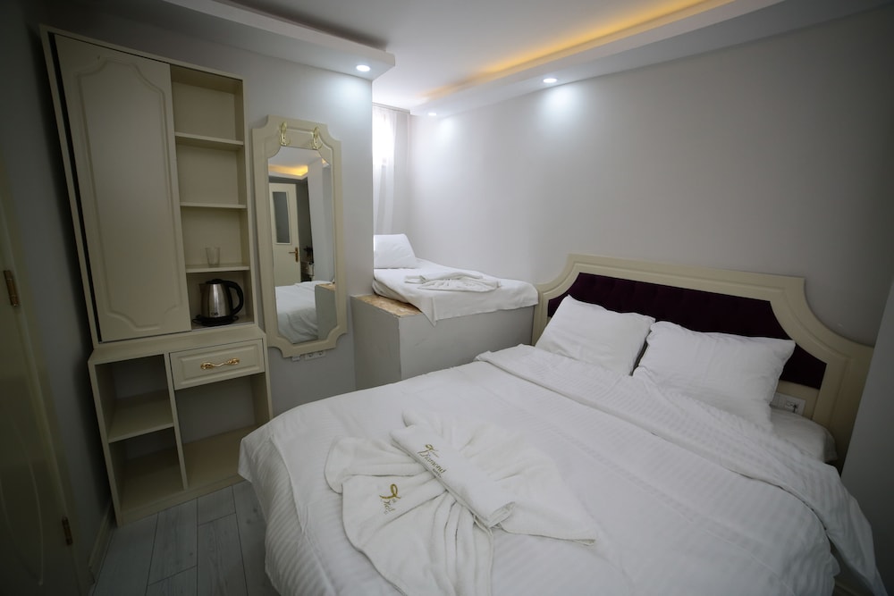 Taksim Diamond Hotel - Image 40