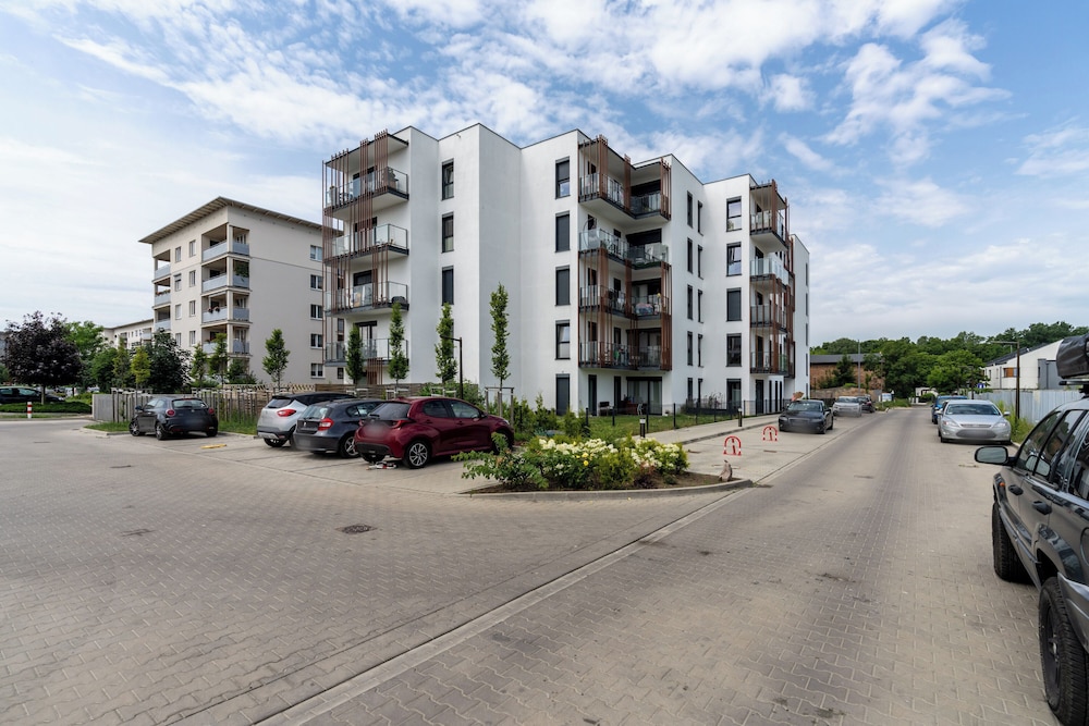 Mateckiego Apartment by Renters view 3