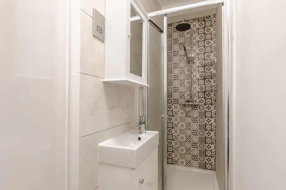 Central 3 Bedroom House With Garden