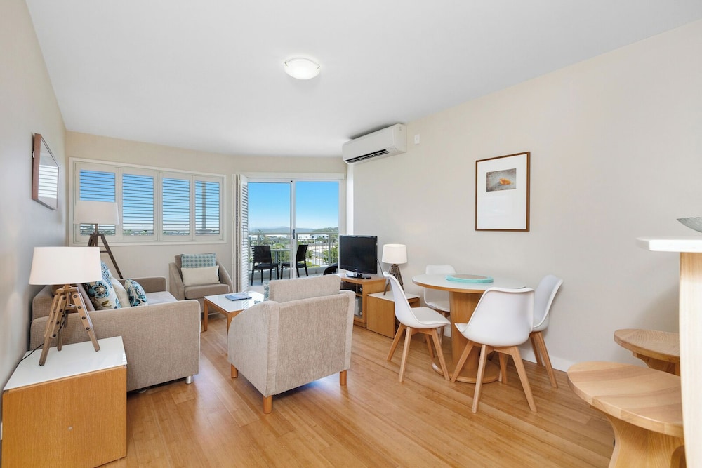 Resort Rooms on Gunnamatta Avenue