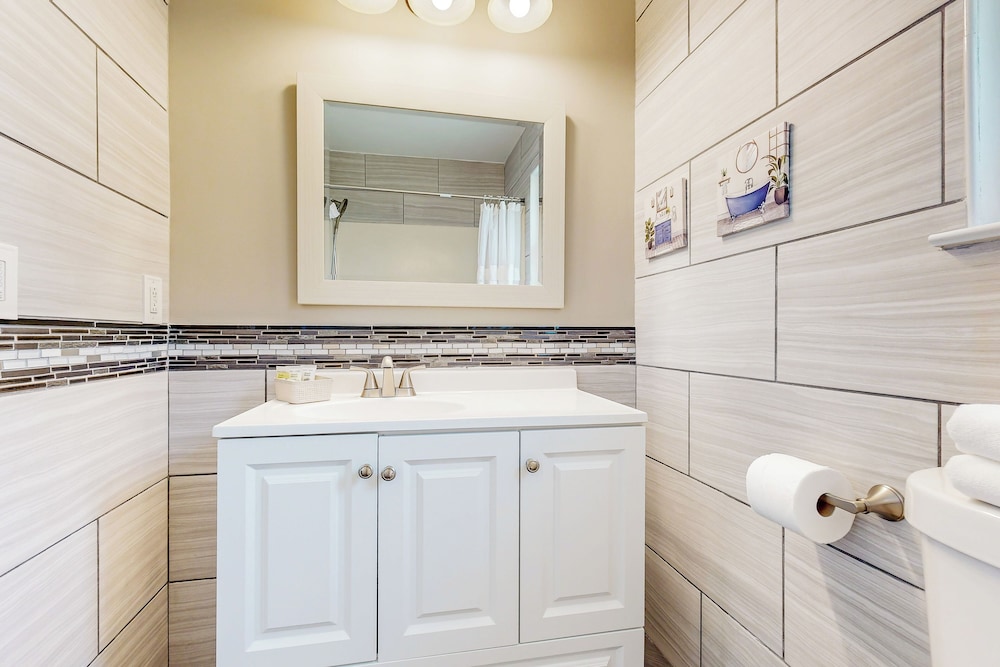 Charming Rincon Home w/ Large Yard & AC