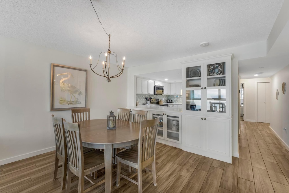 Edgewater West 65