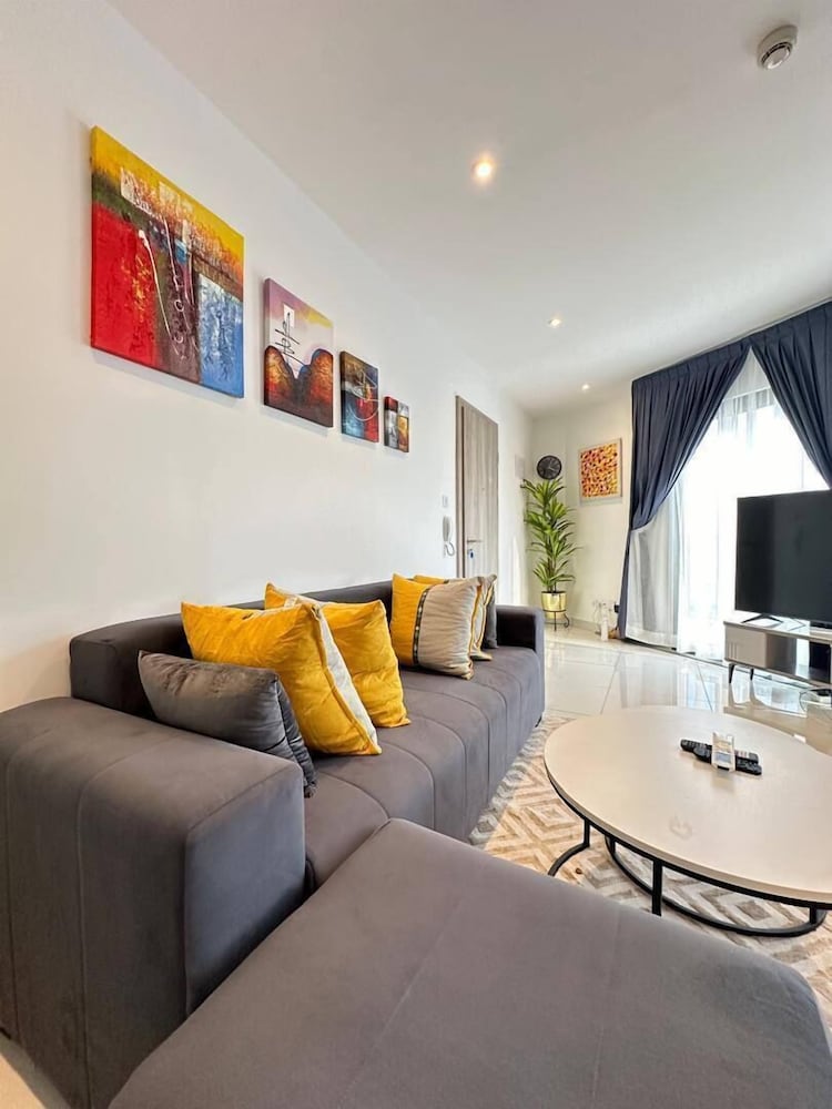 The Loxwood House Royal Luxury Suites