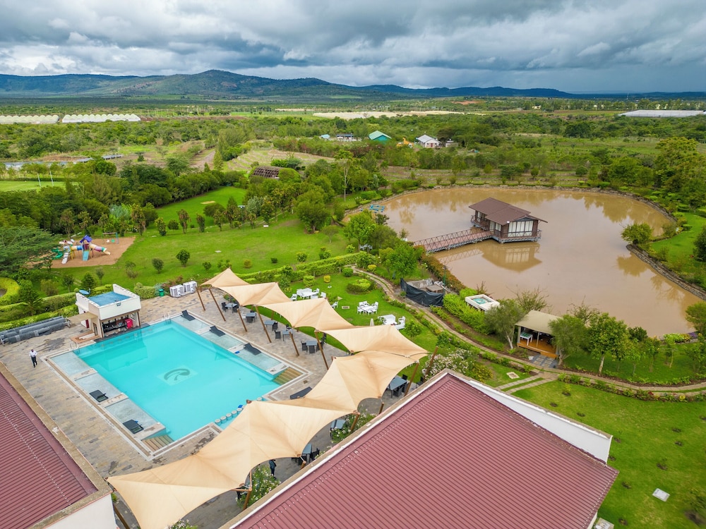 Maiyan Luxury Resort