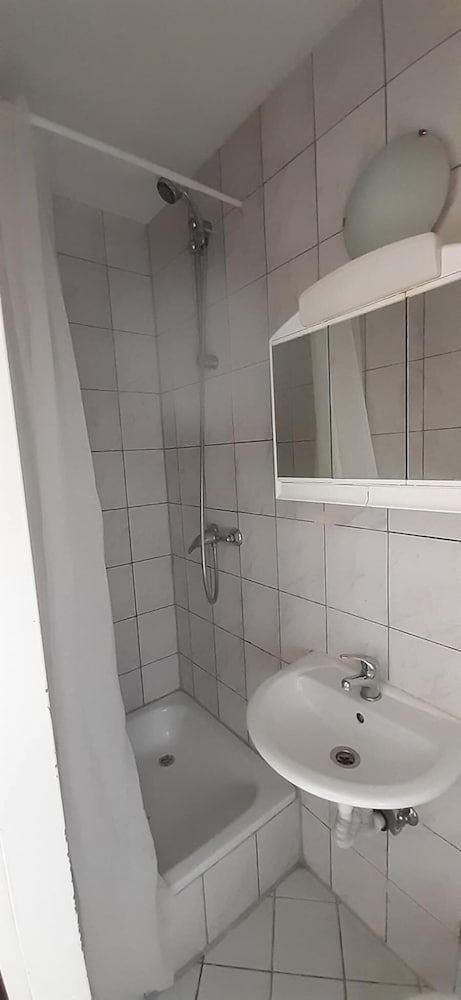 2-Rent Group Hostel Apartments EVE74