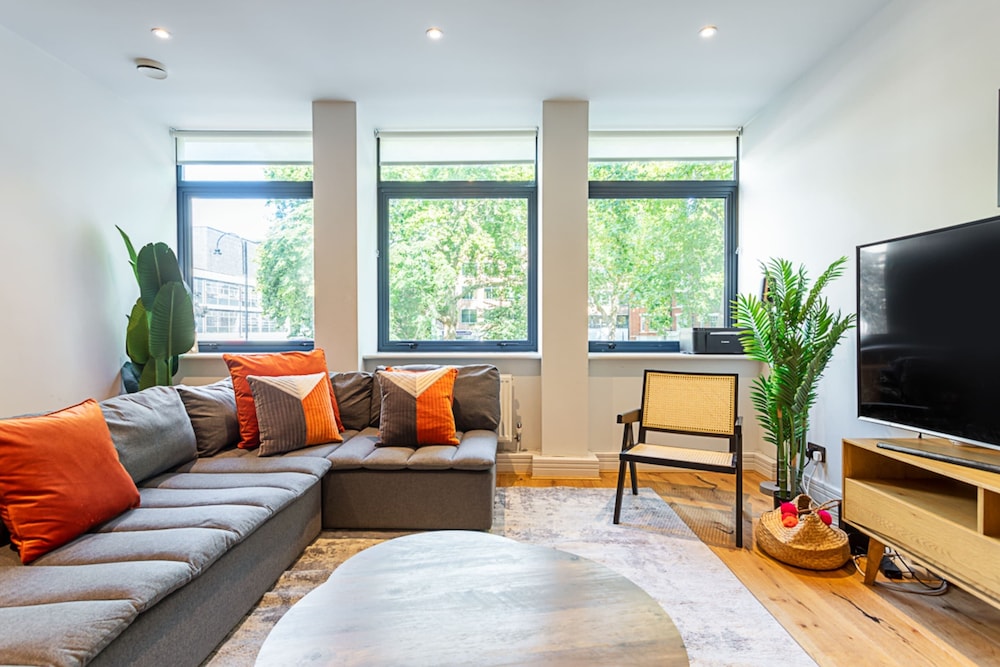 Stunning Modern Apartment in the Heart of Holborn