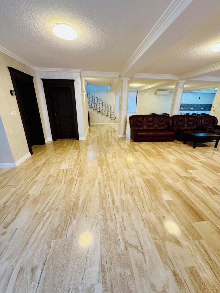 Roua Residence