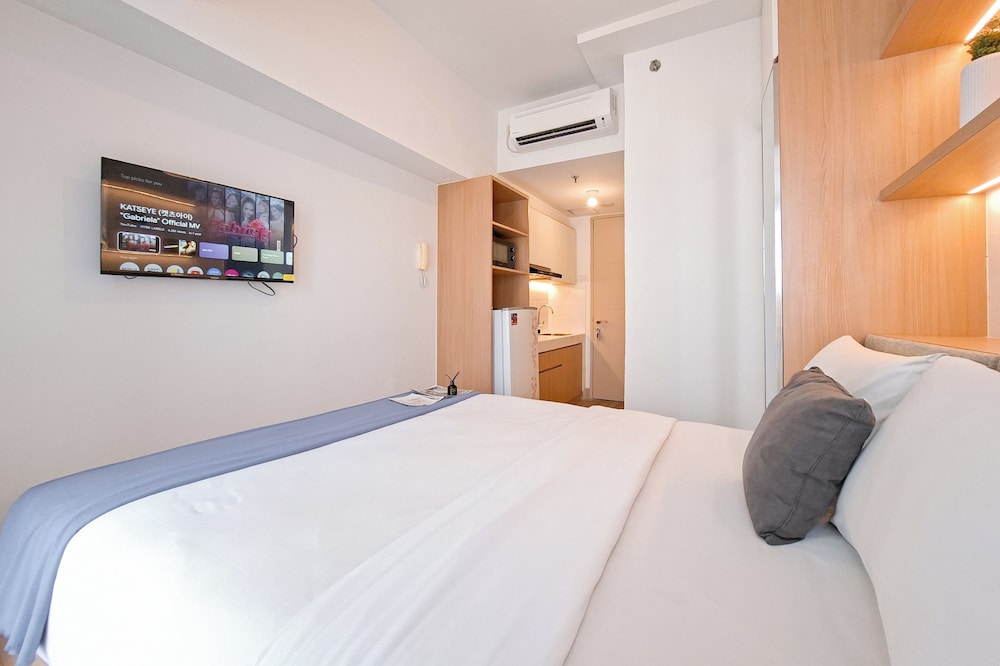 Good Deal Studio At Tokyo Riverside Pik 2 Apartment