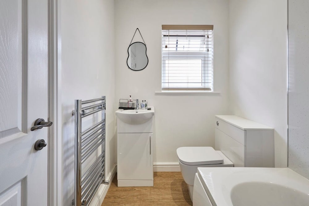 Host Stay Jubilee Close