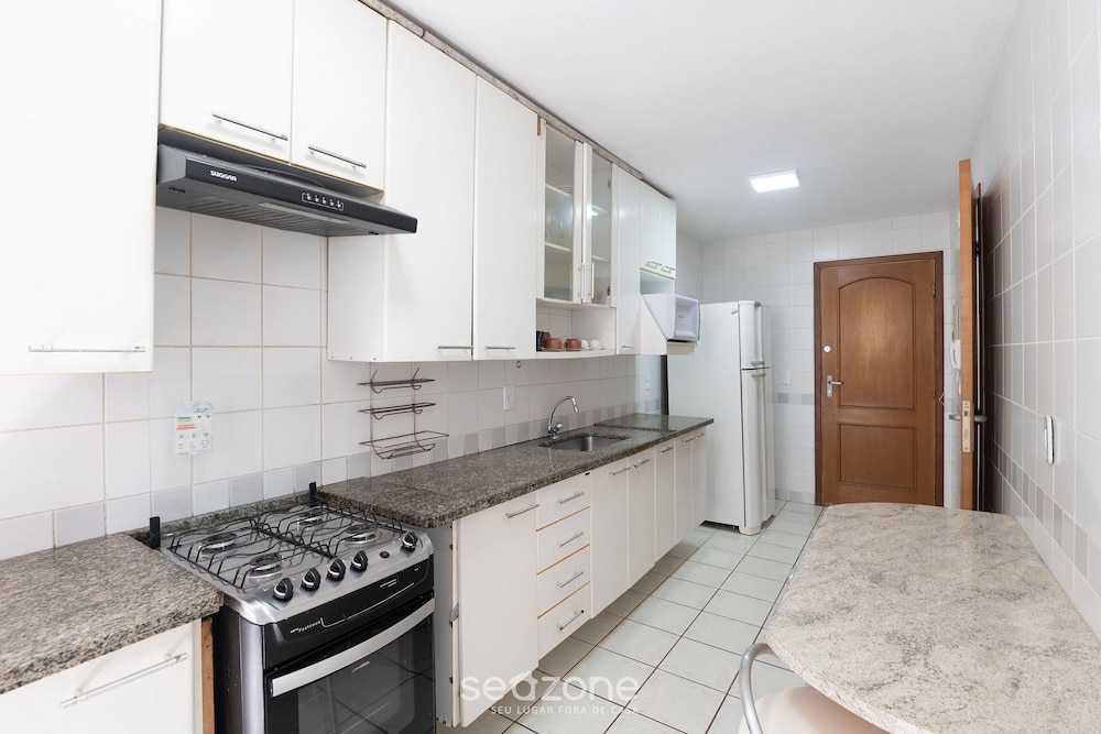 Apartment in a Condominium on the Sand - Efe0803