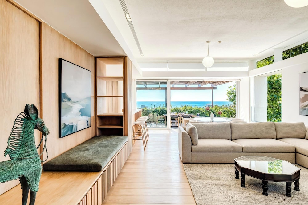 Elegant Fresnaye Ocean View 4bed Nerine Manor