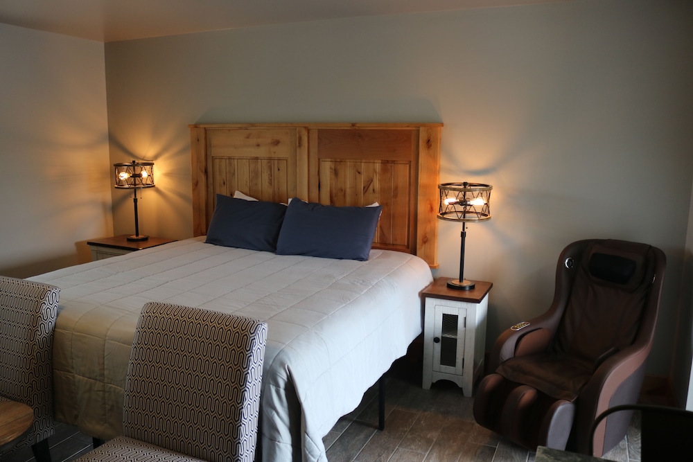 Columbine Inn