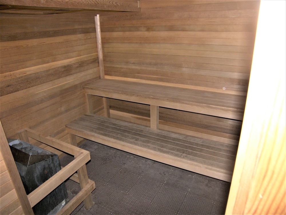 Dakota Lodge 2 Bed 2 Bath