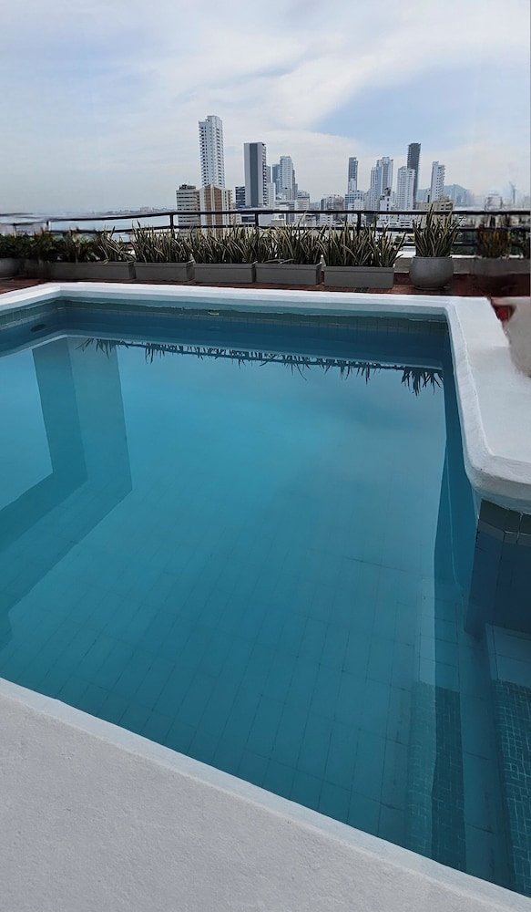 Edificio Marina del Rey