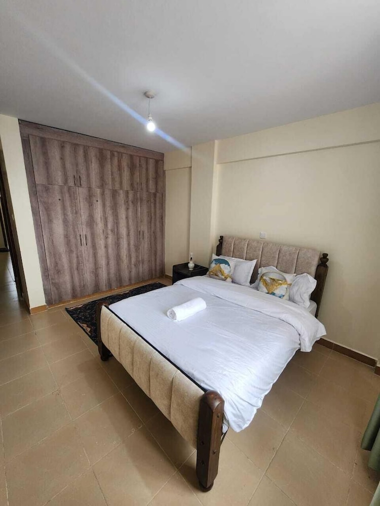 Lux Suites Ole Nairi Holiday Homes