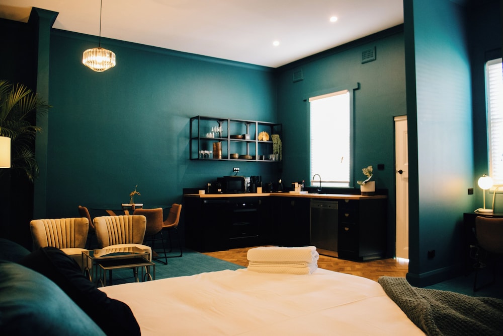 Rooms of Renown