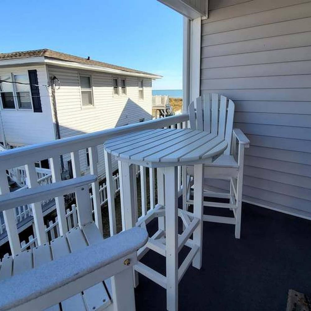 Beachy Condo Right on Oceanfront view 3