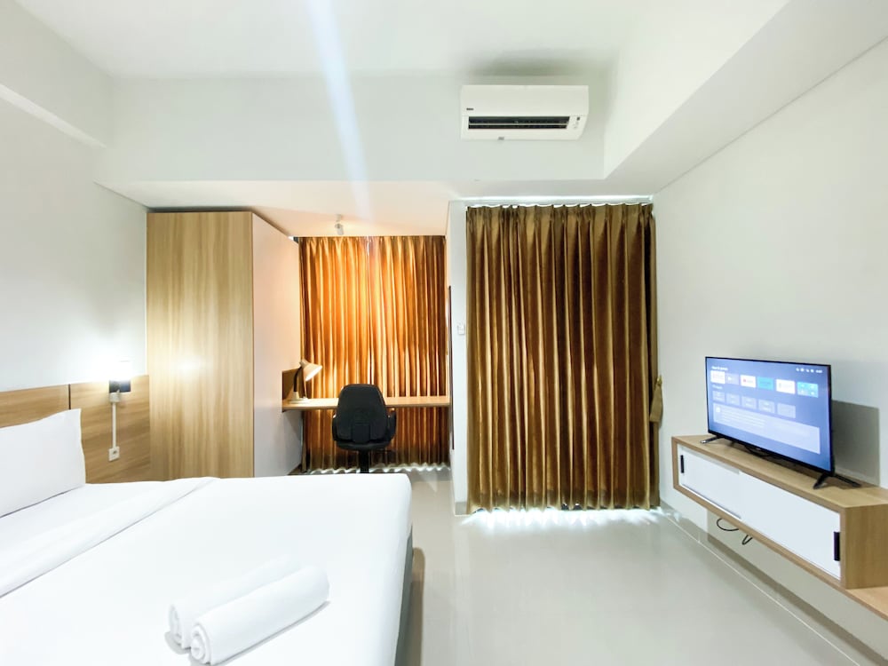 Simple Studio At Lrt City Bekasi Apartment By Travelio