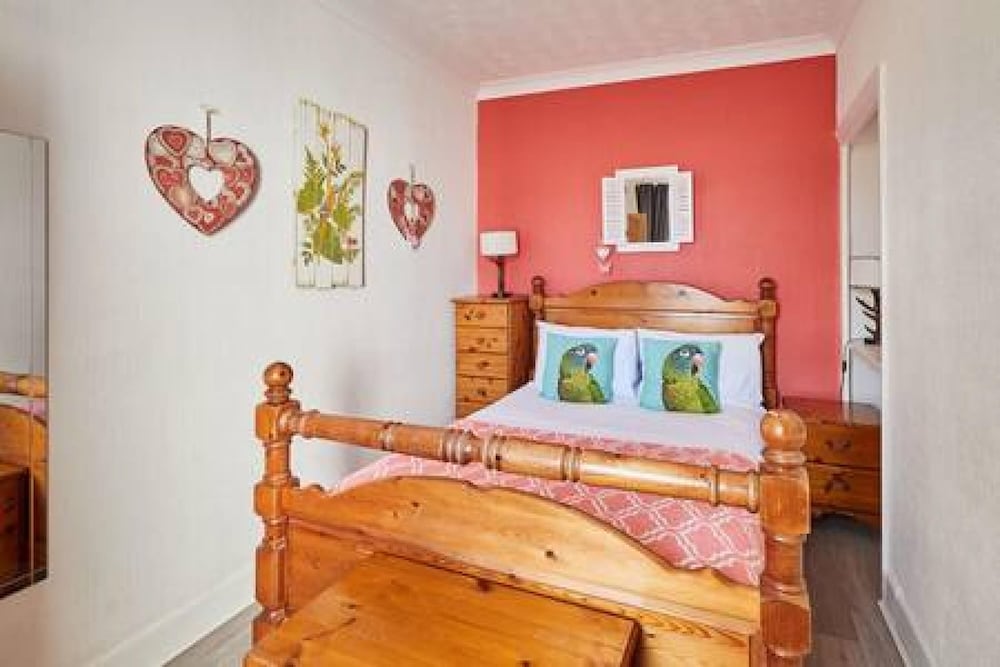George House in Whitby view 5