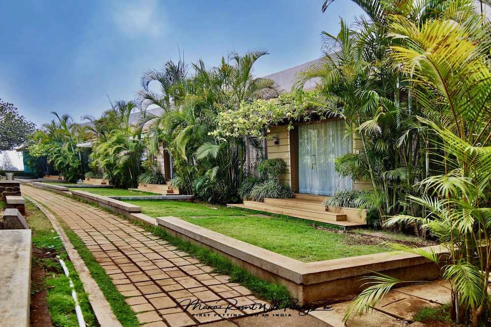 Manas Resort with Petting Zoo